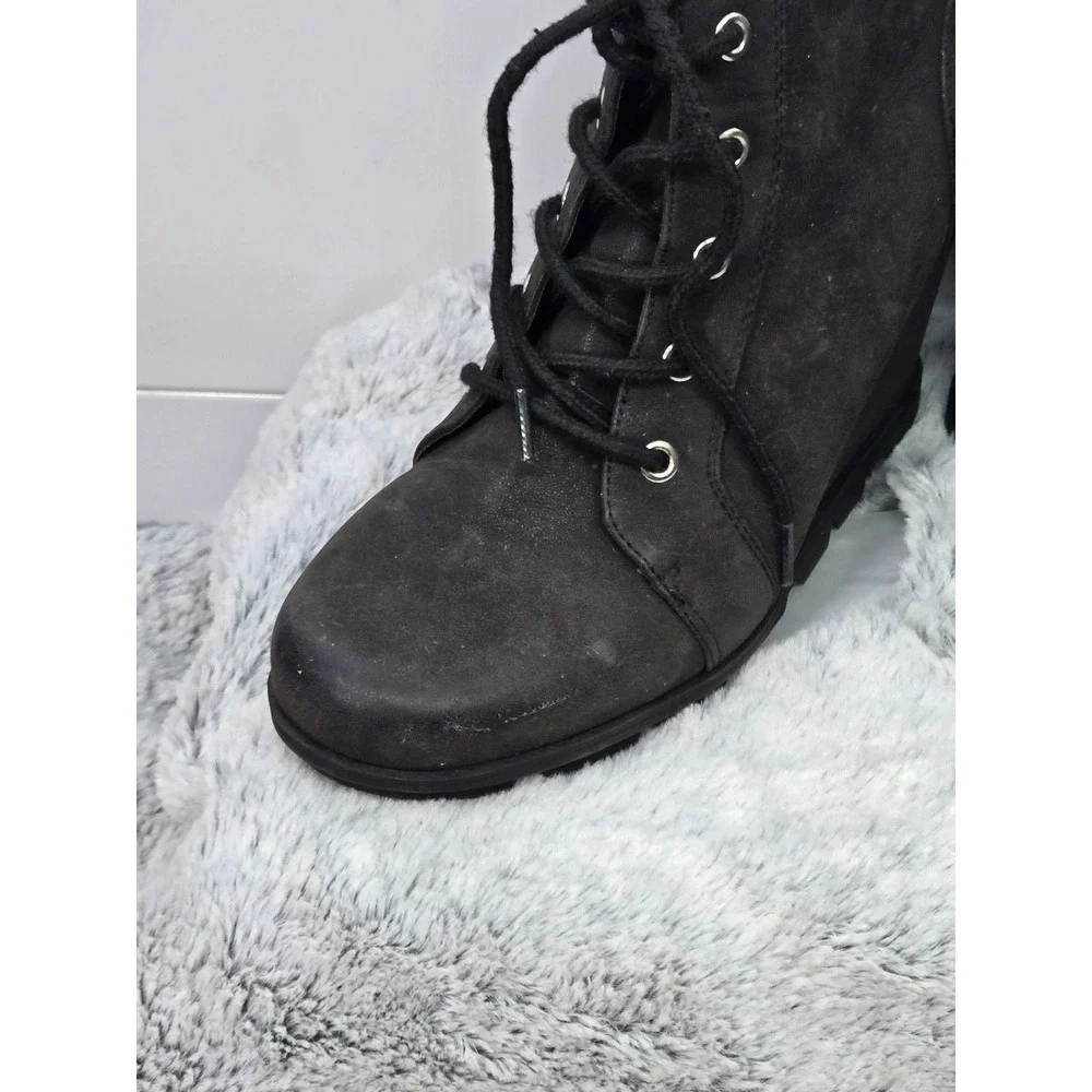 Unr8ed Carbon Wedge Booties Women's 8.5M Black Lace Up Ankle Boots‎ Zip Casual